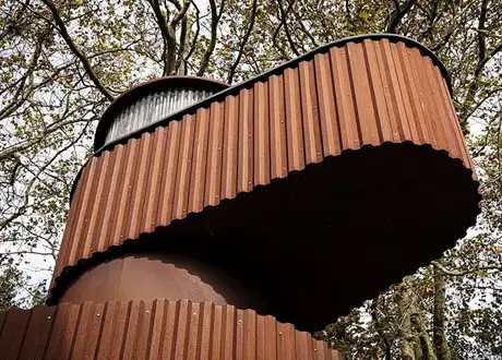 Round Corten Steel Guest Cabin